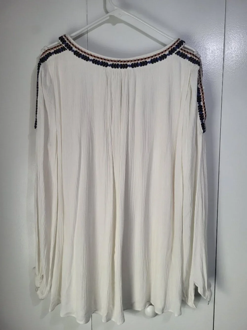 Soft Surroundings Women's M Gauze Embroidered Boho Tassel Blouse Festival - Picture 3 of 9